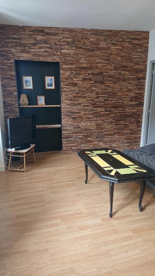 Appartement Dans Ancienne Maison Pyreneenne. Cadéac Eksteriør bilde